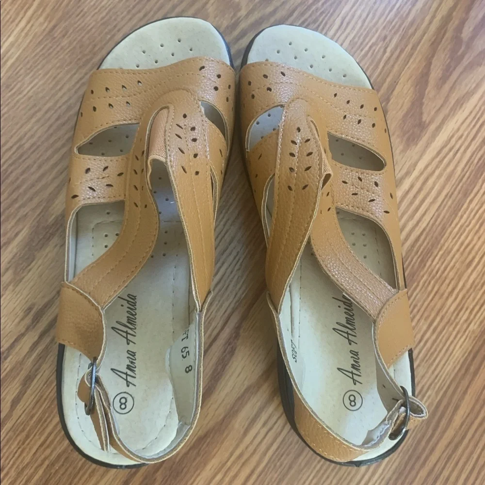 Anna Almeida tan sandals